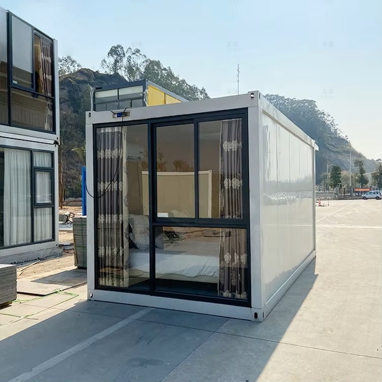 20FT Prefab Flat Pack Living Container House With Bathroom